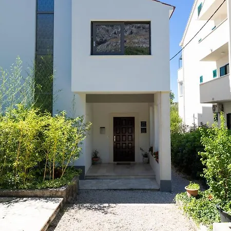 Luxury Tinel דירה *