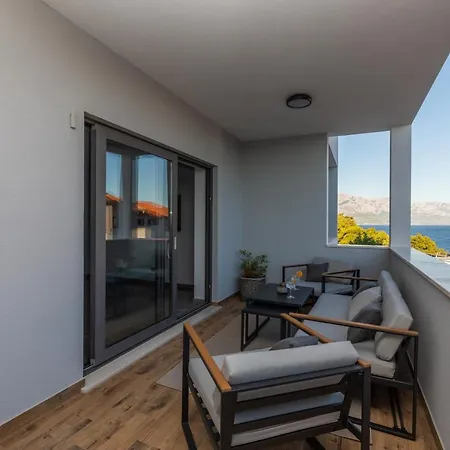 Luxury Tinel Apartment Mimice