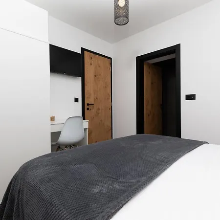 Luxury Tinel