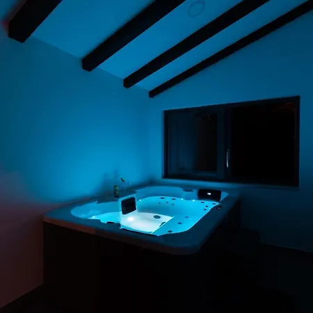 Luxury Tinel